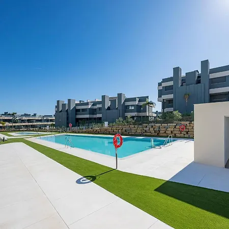 Fancy And Minimalist Flat In L Sea Views Estepona